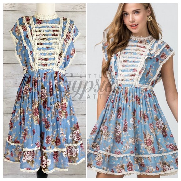 entro Dresses & Skirts - Entro Old Country Roses Farmhouse Mini Dress